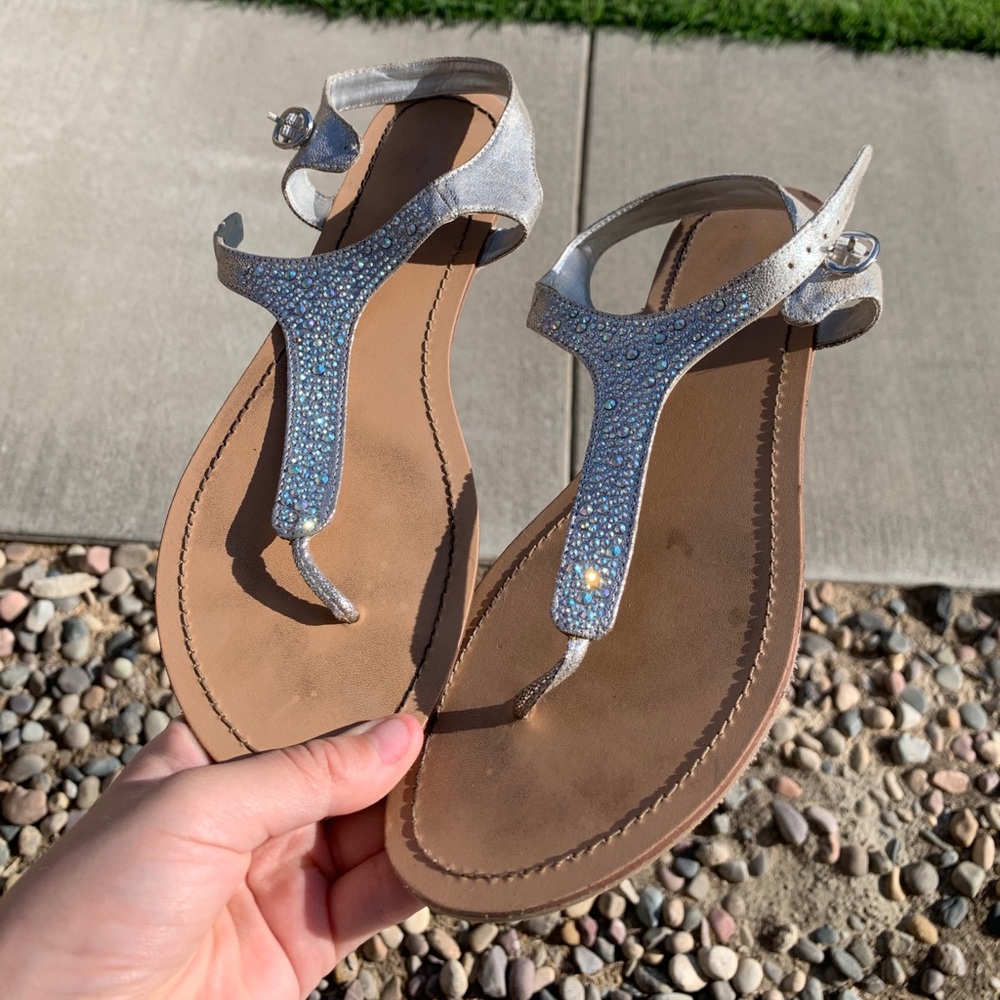 Women’s sandals